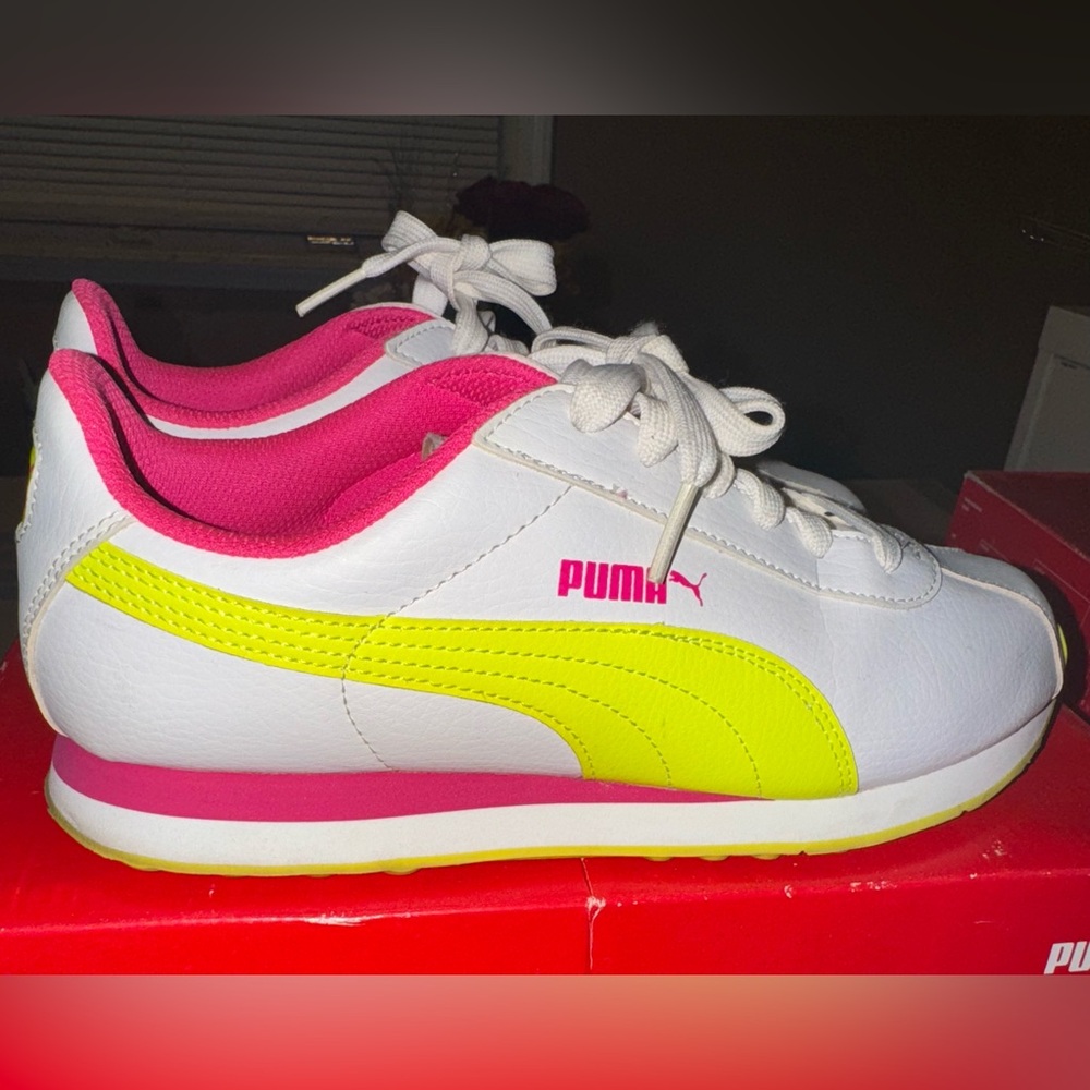Puma White Sneakers with Pink and Yellow Highlights